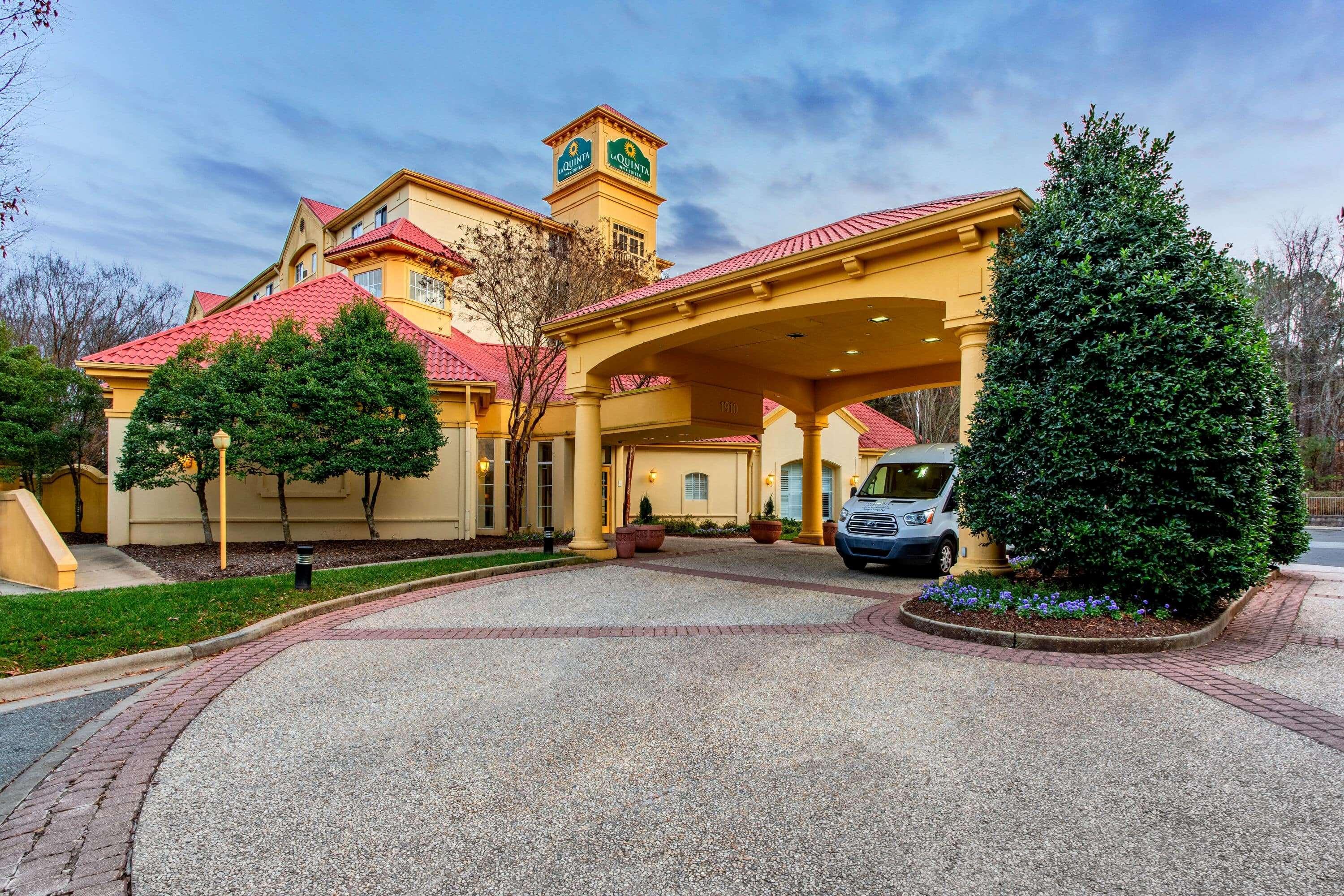 La Quinta By Wyndham Raleigh/Durham Southpoint Hotel Exterior photo